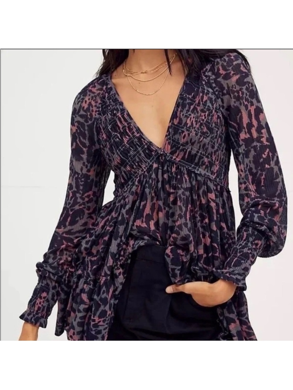Free People Dark Romance Tunic Top S Dark Combo Smocked LS V Neck Boho Hip